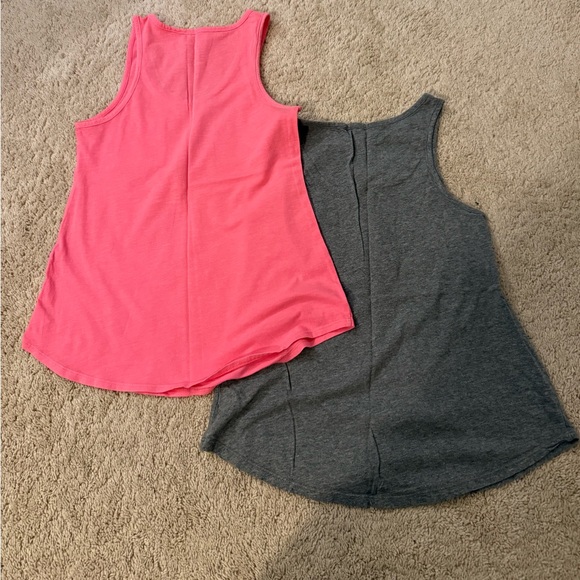 Gap Tanks - Picture 2 of 3